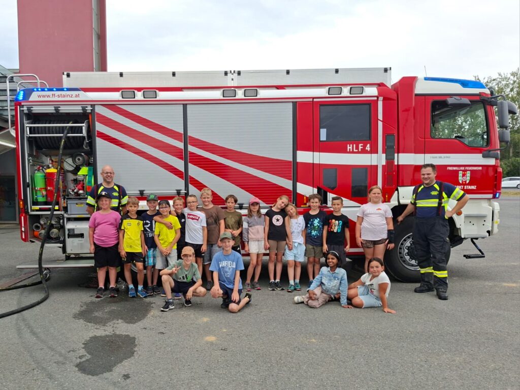 Lehrausgang zur Feuerwehr 3a